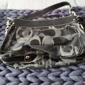 Purse - Coach - Black and Grey